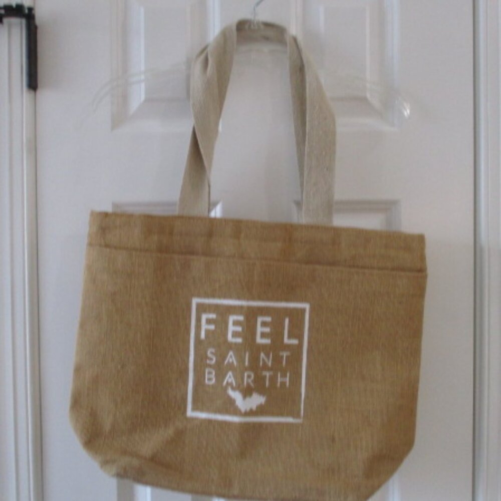 FEEL cooler straw beach bag from Saint Barths